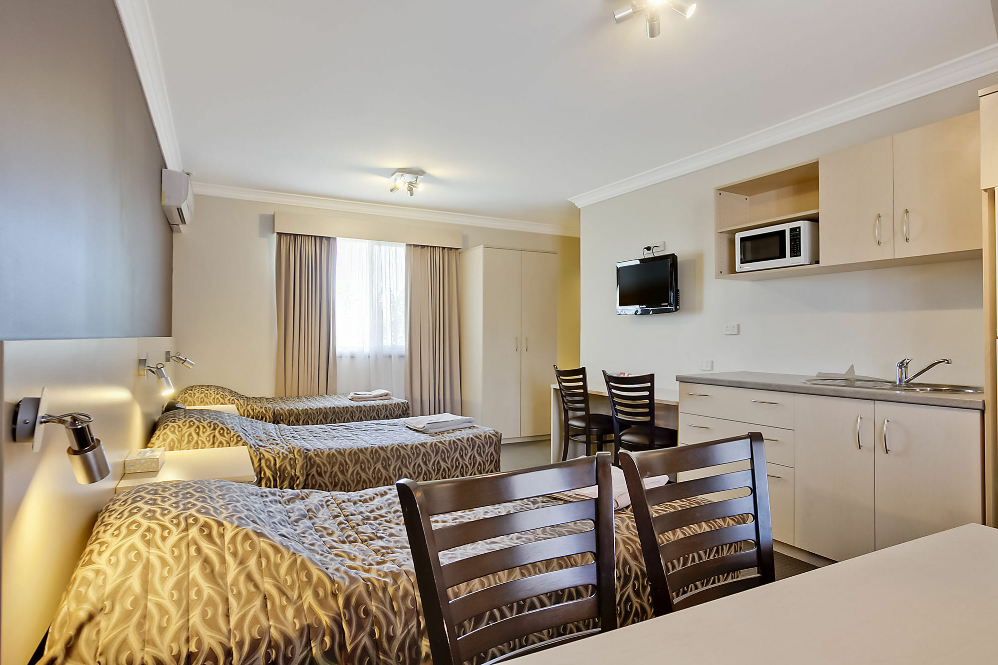 Comfort Inn Moree Exterior photo